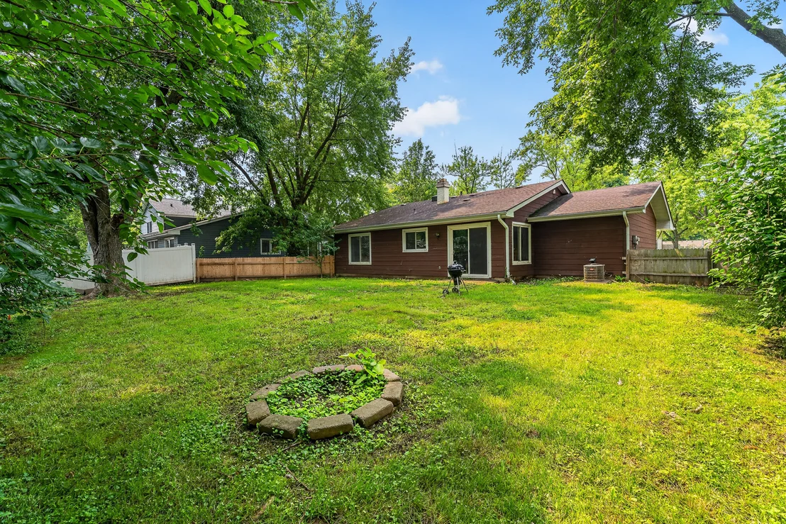 Photo of 140 Tamarack Drive