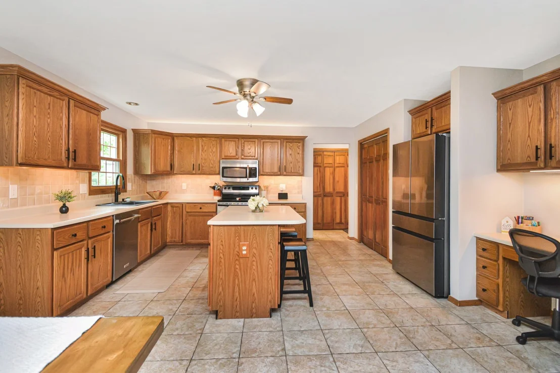 Photo of 2411 Clarkson Lane