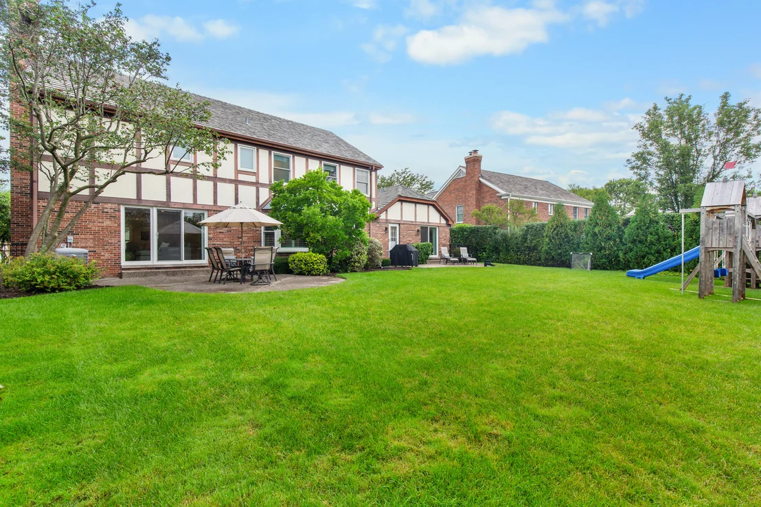 Photo of 2335 Indian Ridge Drive