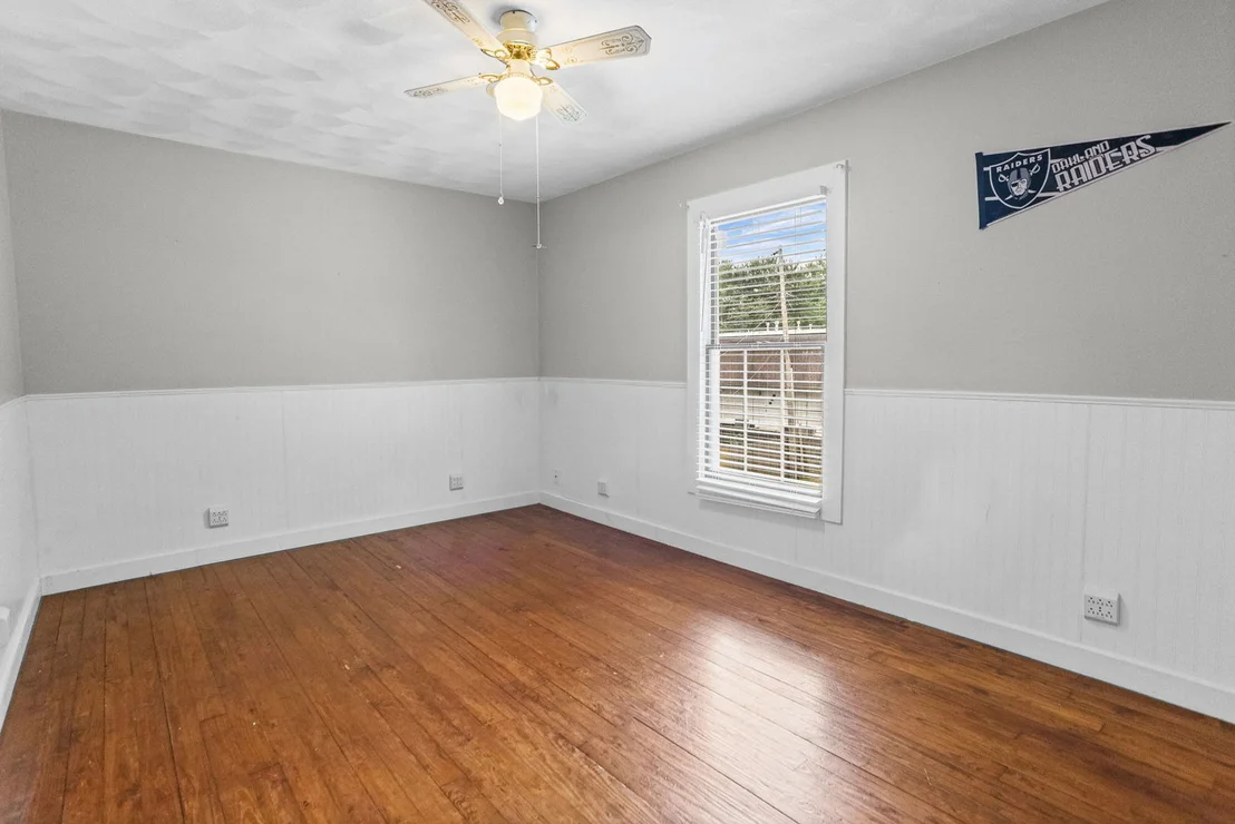 Photo of 27 Bel Air Drive