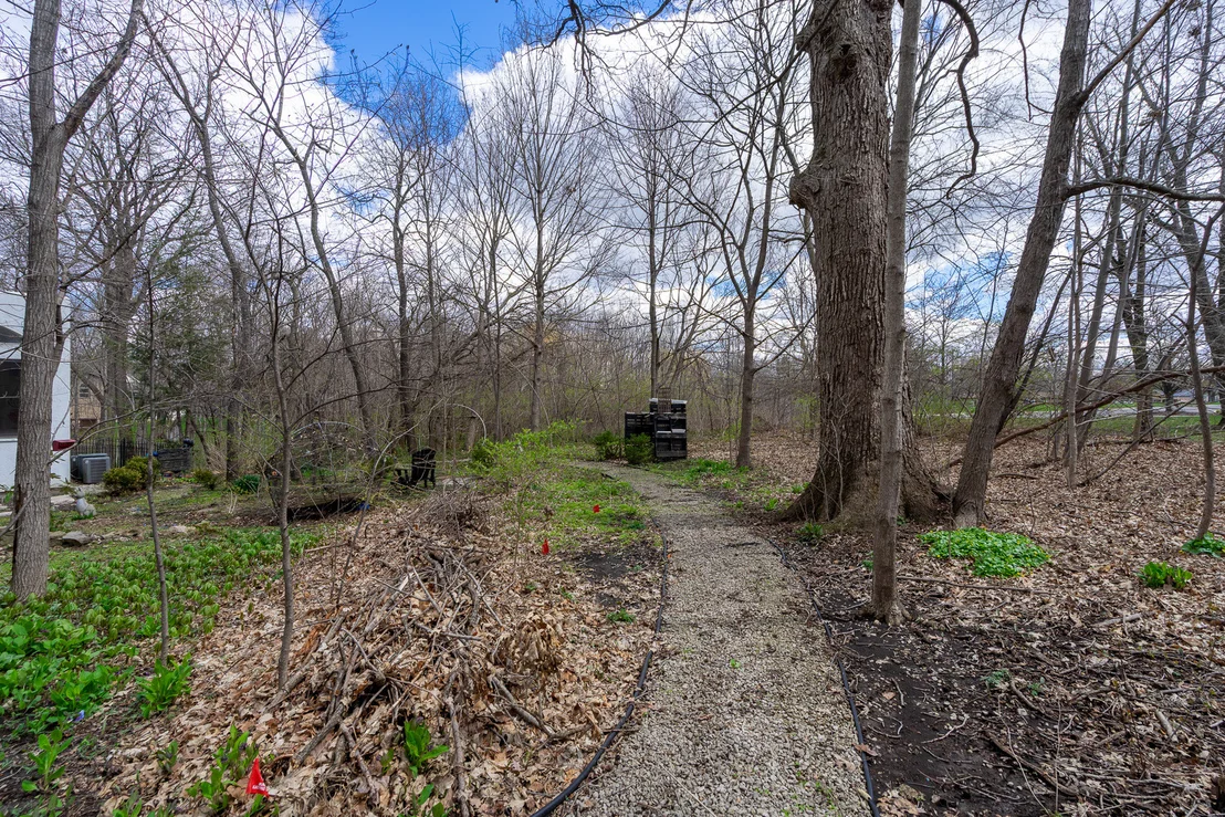 Photo of 324 Gina Drive