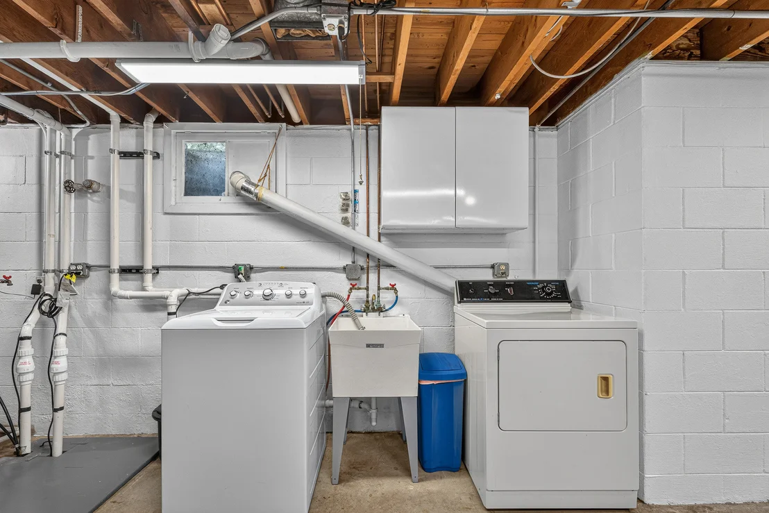 Photo of 3300 Pinecrest Drive