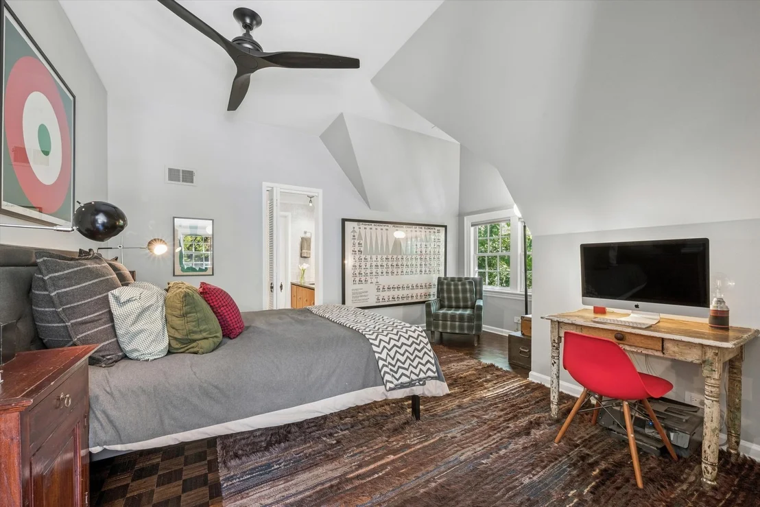 Photo of 1319 Forest Avenue