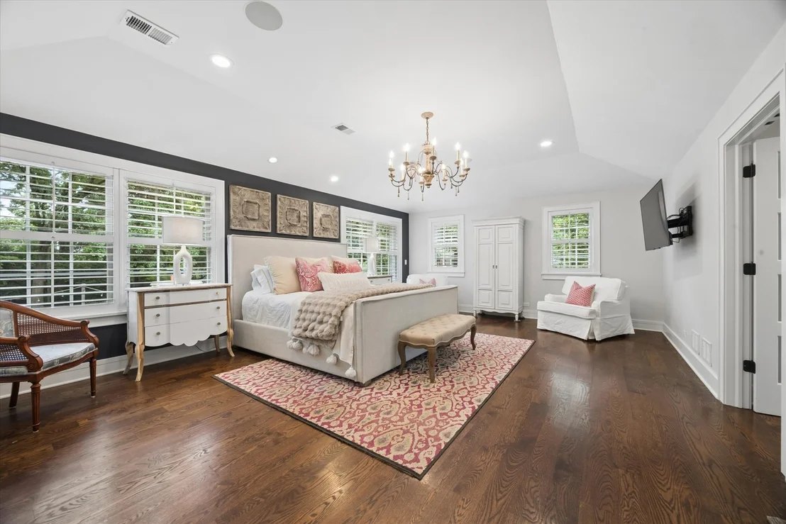 Photo of 6493 Apache Drive