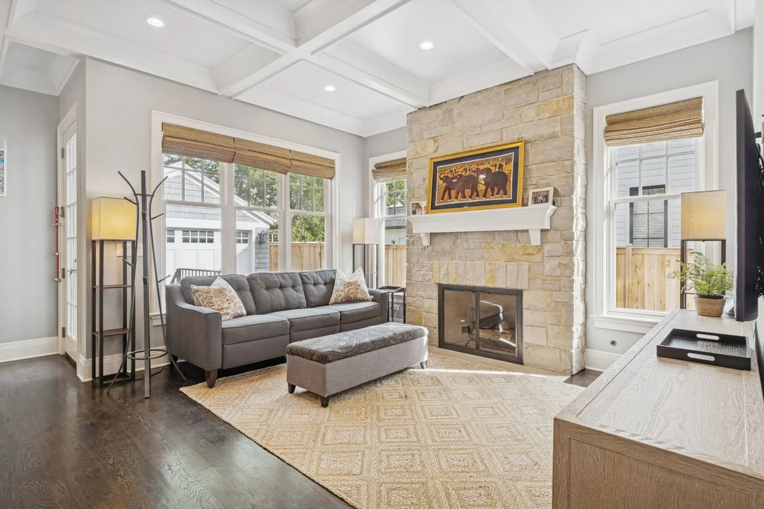 Photo of 1159 Chatfield Road