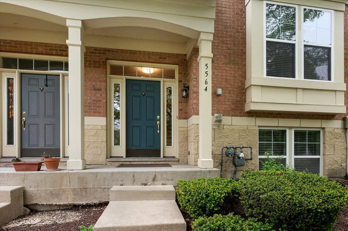 Photo of 5564 Cloverdale Road