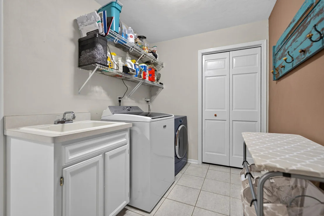 Photo of 9176 Forest Ridge Drive