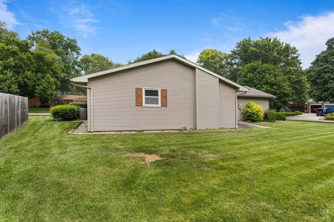 Photo of 2107 Gunn Drive