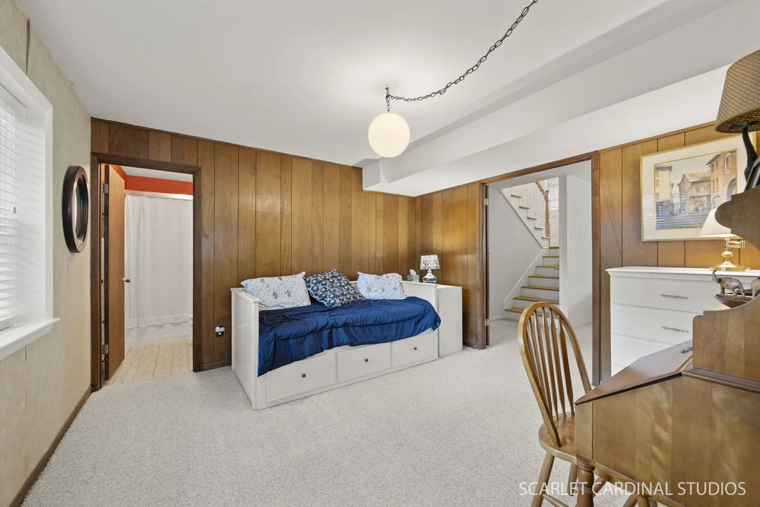 Photo of 1518 Center Avenue