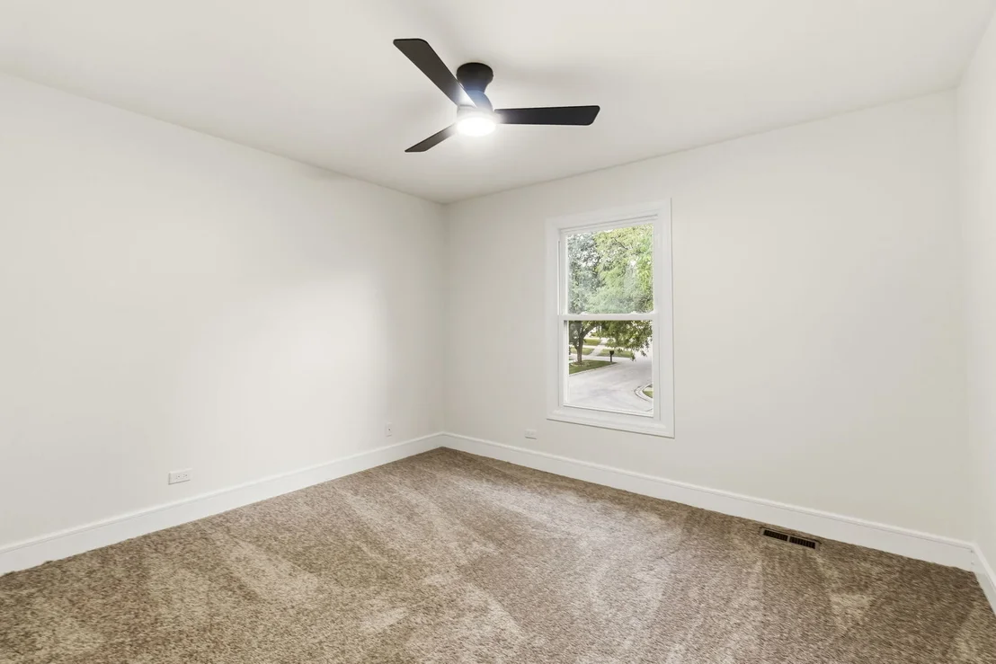Photo of 1080 Dresden Drive