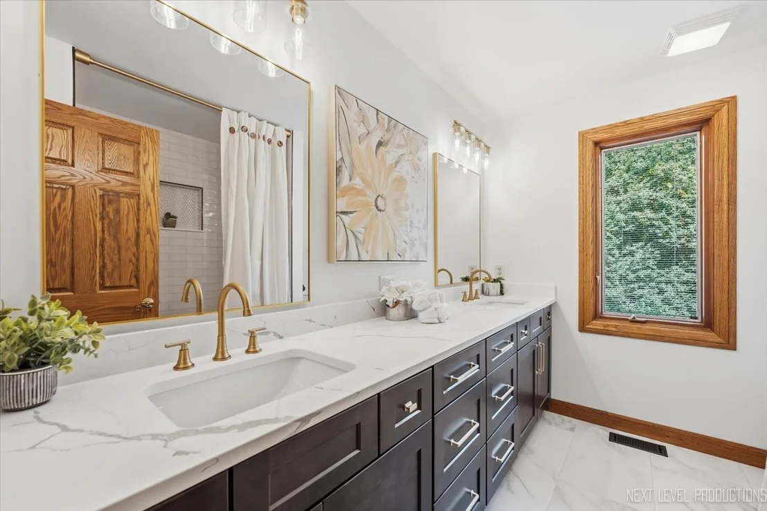Photo of 3663 Wolf Road