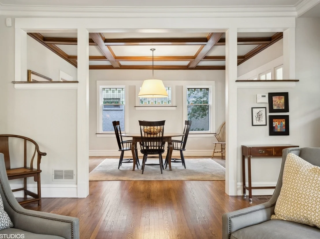 Photo of 2413 Park Place