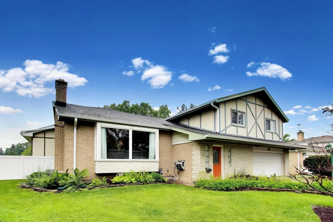 Photo of 801 E Golfview Drive