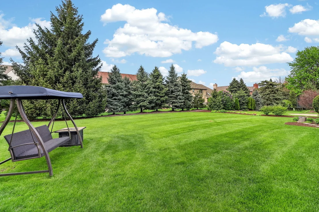 Photo of 1376 Chapman Drive