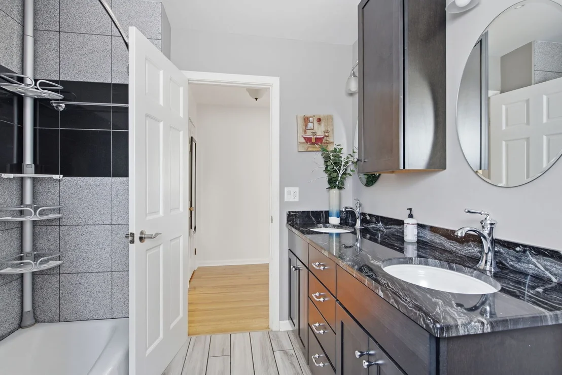 Photo of 460 Trinity Court