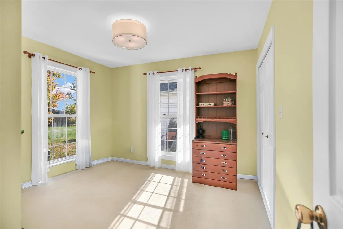 Photo of 561 County Road 700 N