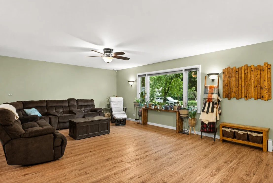 Photo of 1225 Winaki Trail