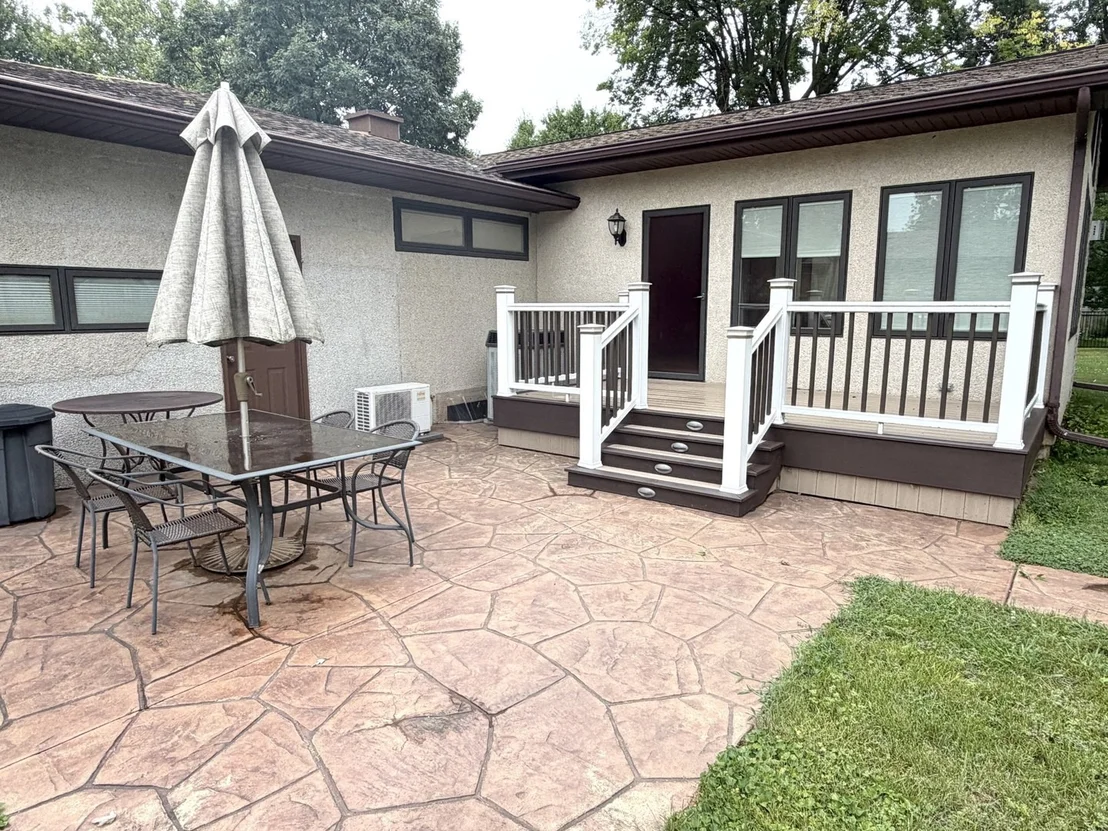 Photo of 205 Oak Street
