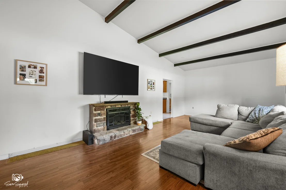 Photo of 856 N Western Hills Drive
