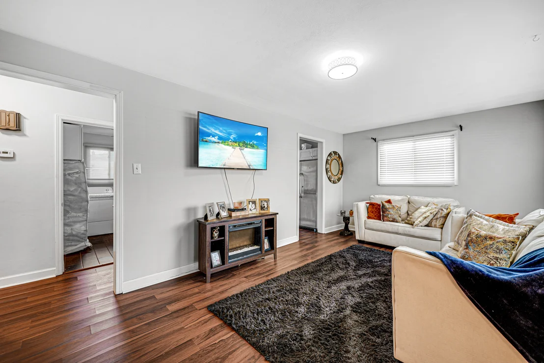 Photo of 17218 Walter Street