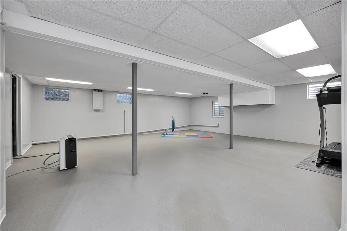 Photo of 41W210 Mare Lane