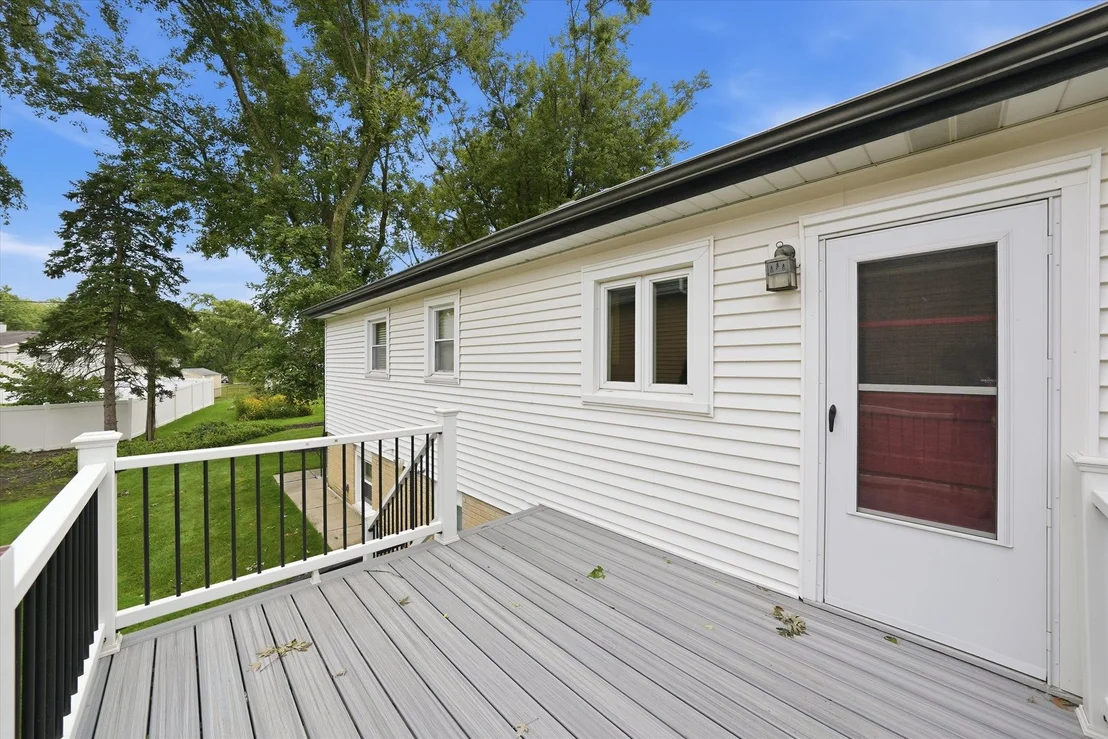 Photo of 1025 Belair Drive