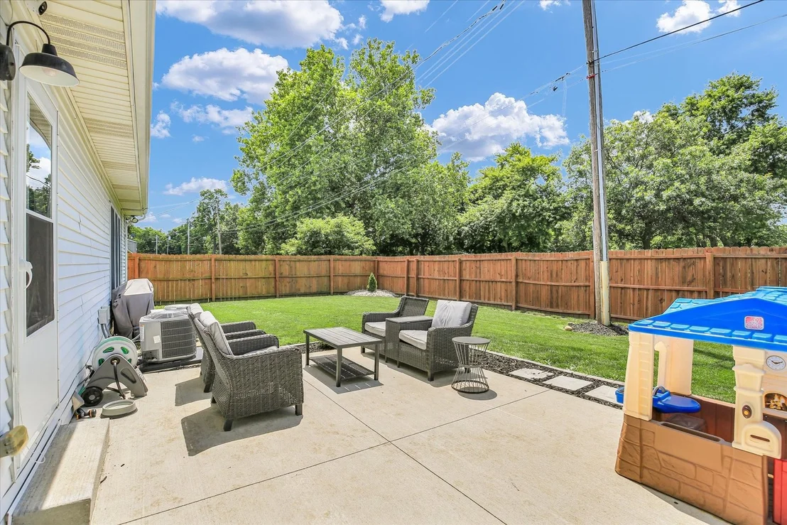 Photo of 1104 PARKSIDE Drive
