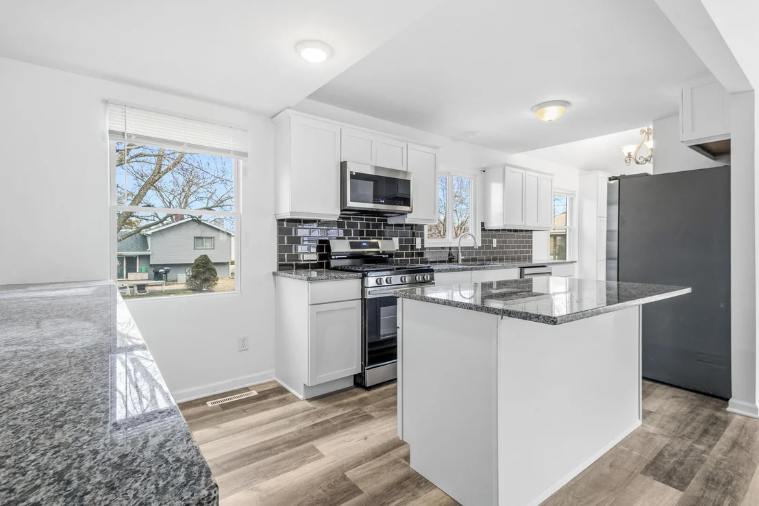 Photo of 5512 Abbey Drive