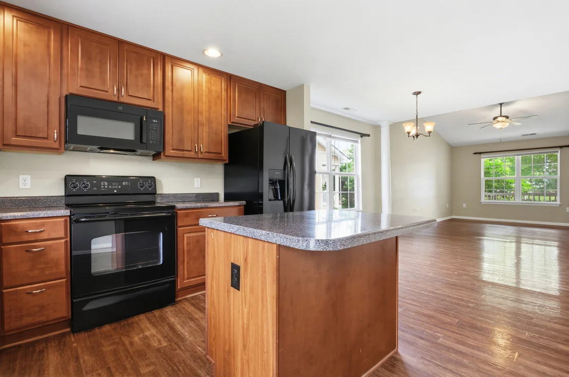 Photo of 409 Lauterbur Lane