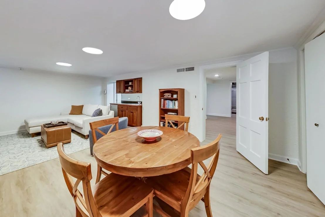 Photo of 1501 Franklin Avenue