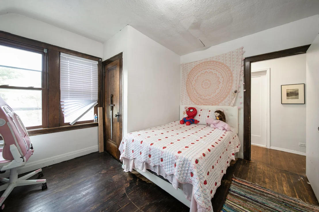 Photo of 2632 Maple Street