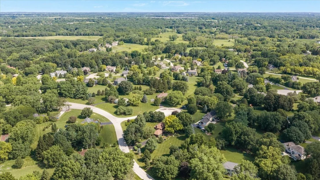 Photo of 40W170 Deer Run Drive