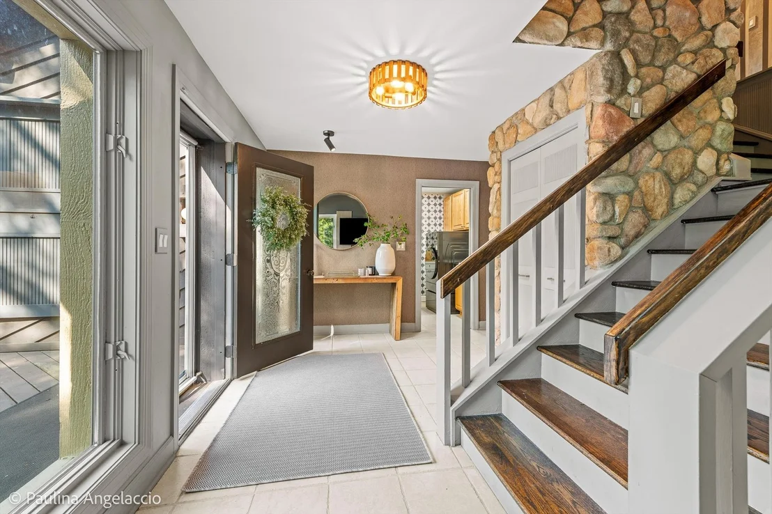 Photo of 255 Indian Trail Road