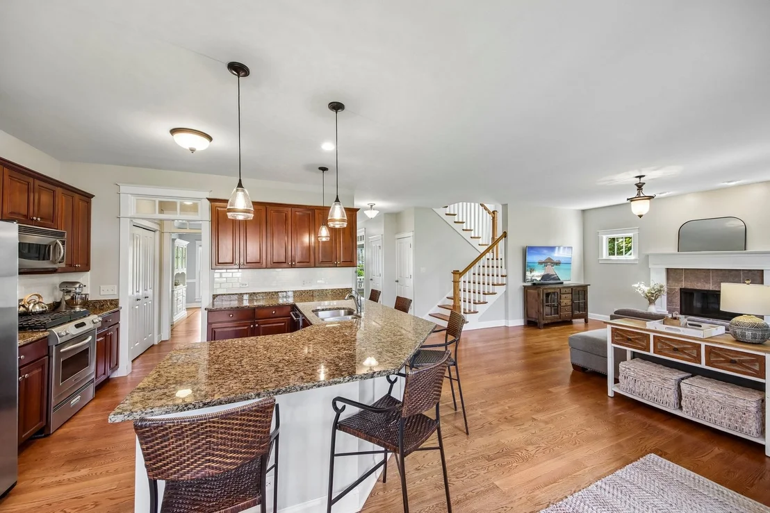 Photo of 834 Citizen Avenue