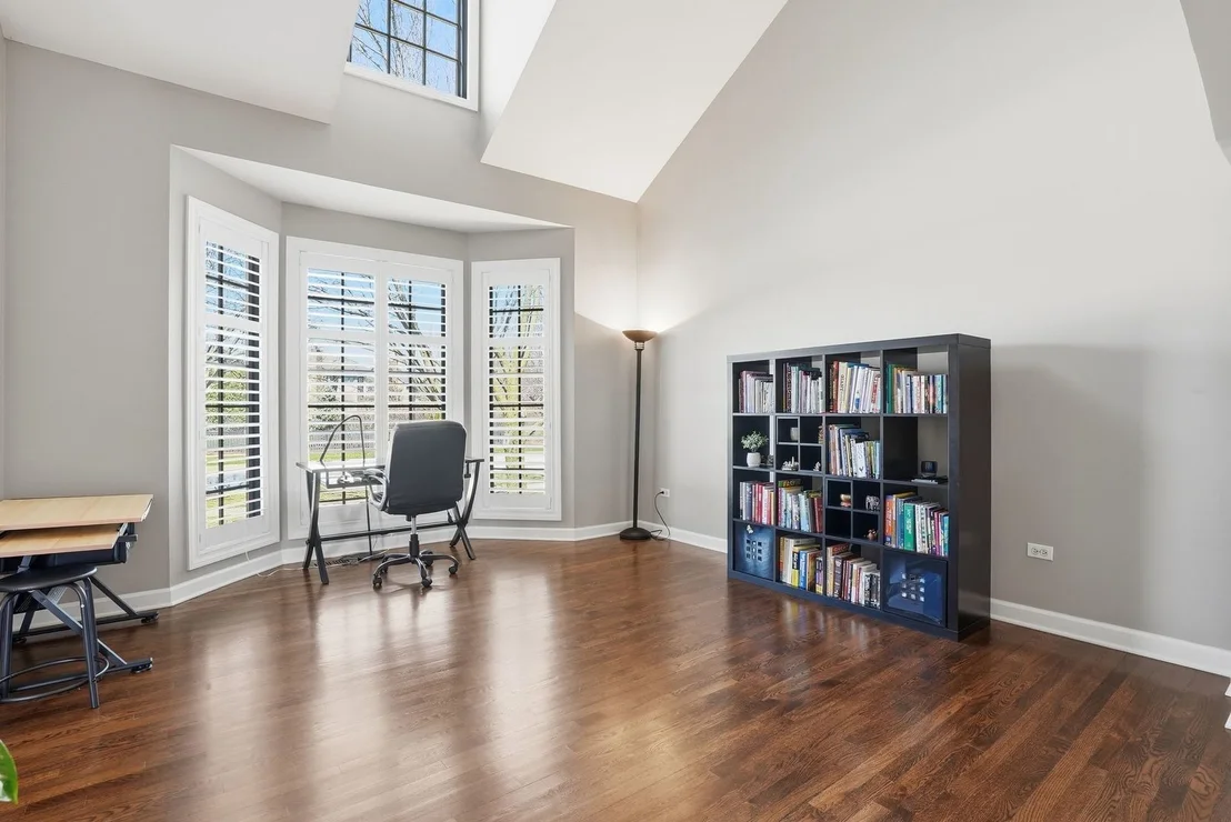 Photo of 3212 Rollingridge Road