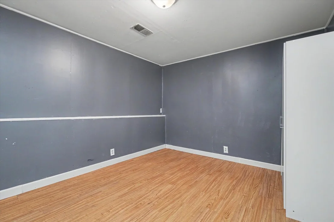 Photo of 2401 Arden Drive