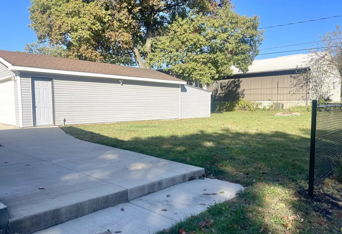 Photo of 2215 3rd Street