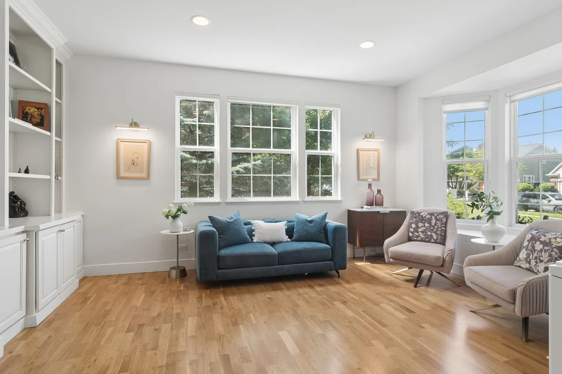 Photo of 6275 Murifield Drive