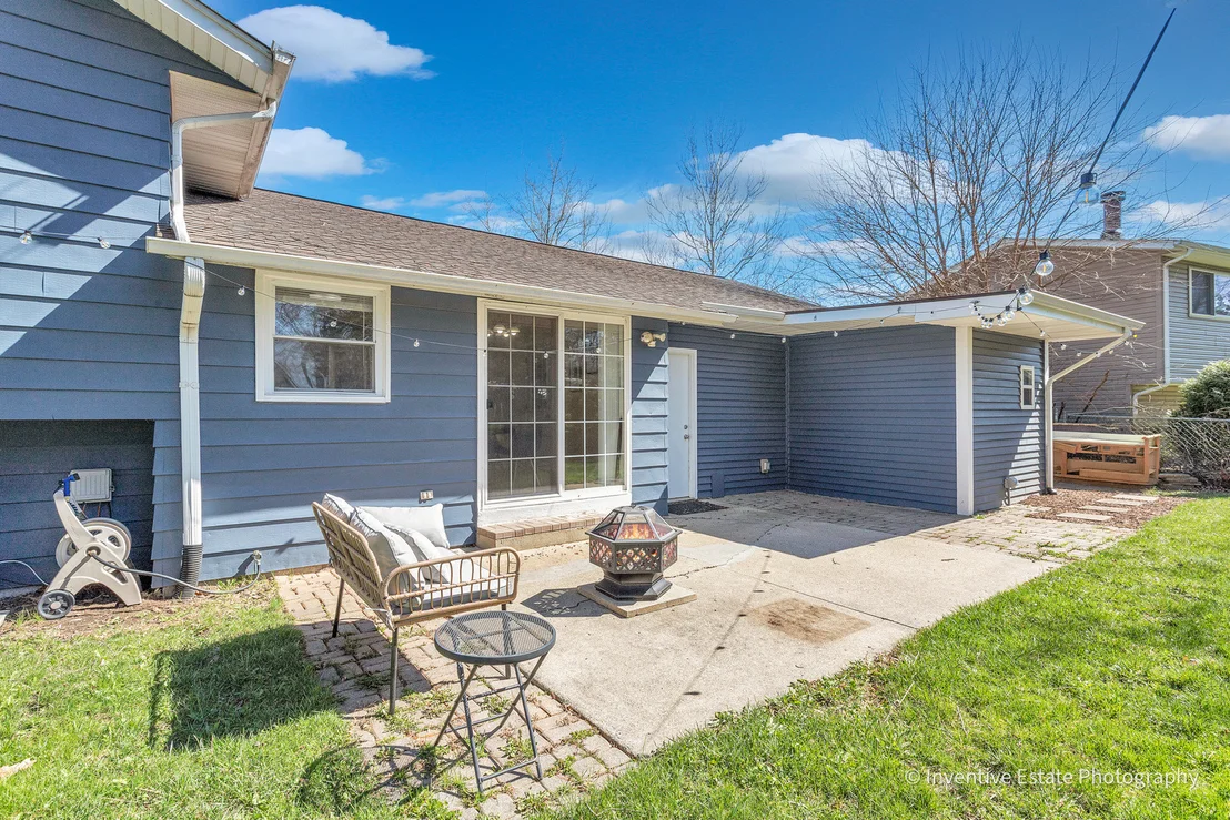 Photo of 1560 Sheffield Drive