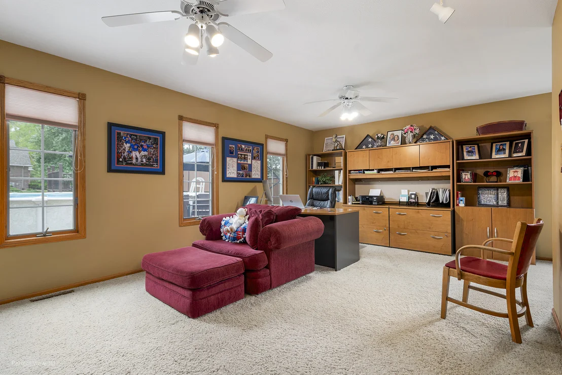 Photo of 295 W Grandin Road
