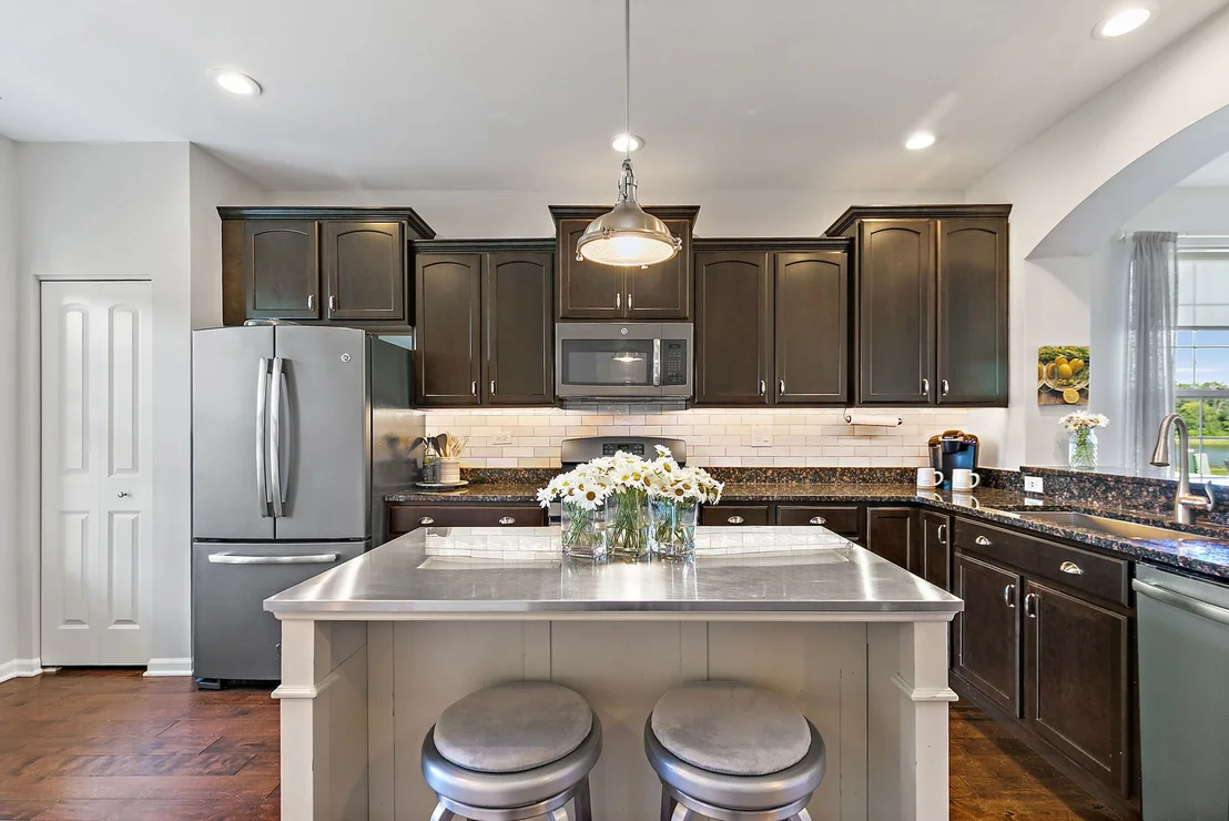 Photo of 545 Autumn Circle