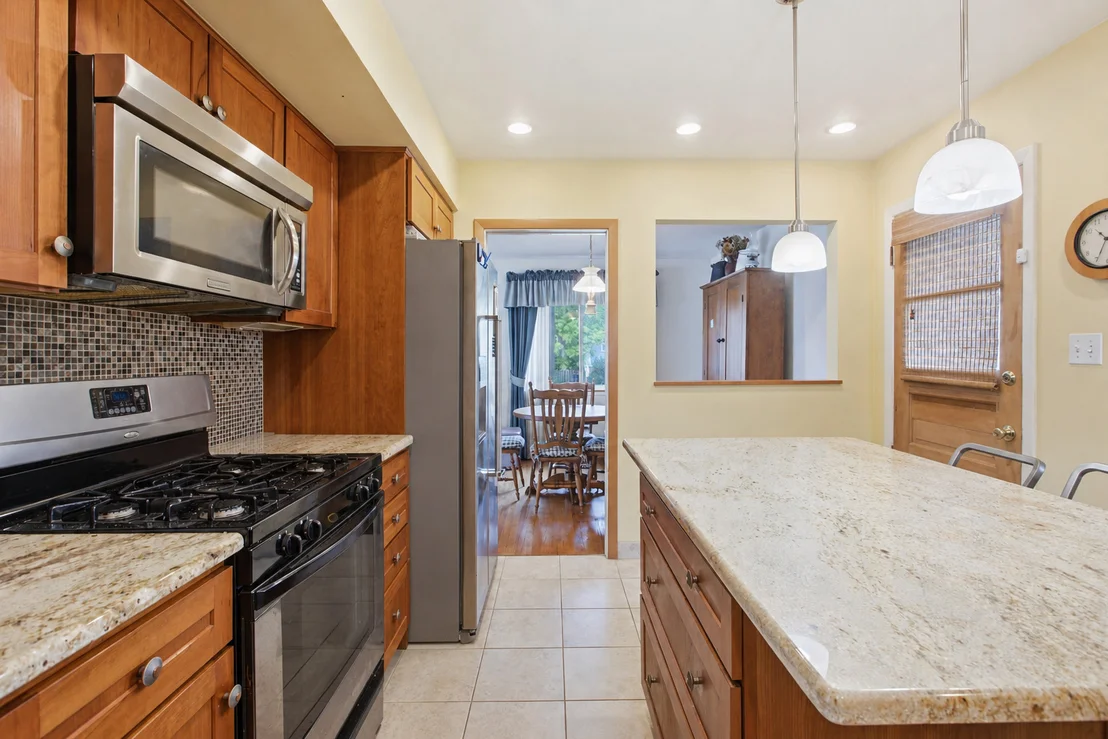 Photo of 1103 Kenton Road