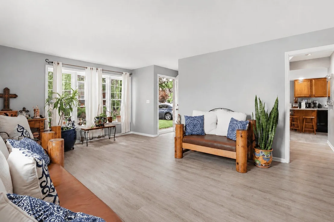 Photo of 551 Sunset Drive