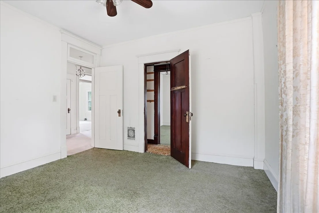 Photo of 104 Fairview Avenue