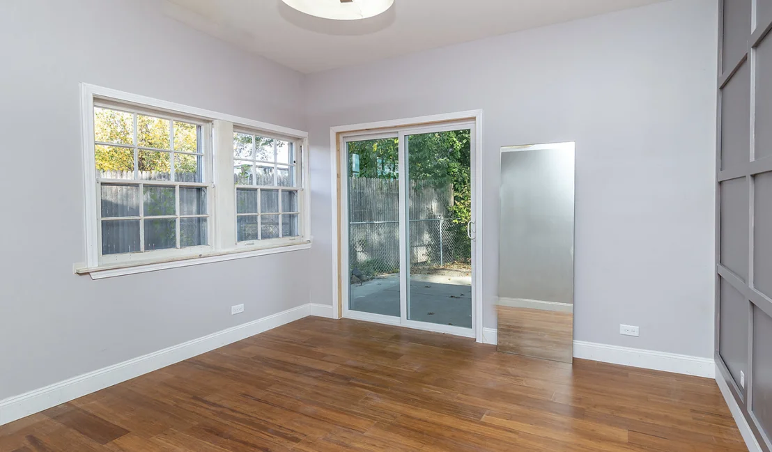 Photo of 153 N 3rd Avenue