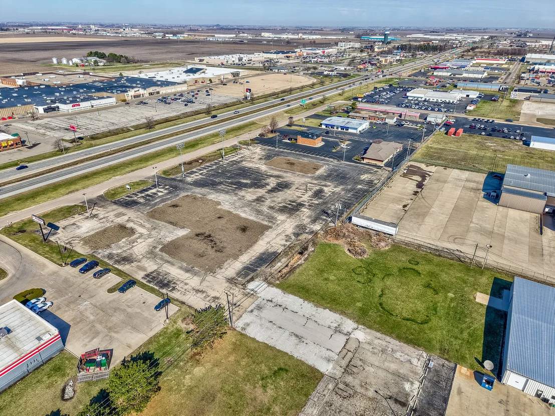Photo of 3705 Frontage Road