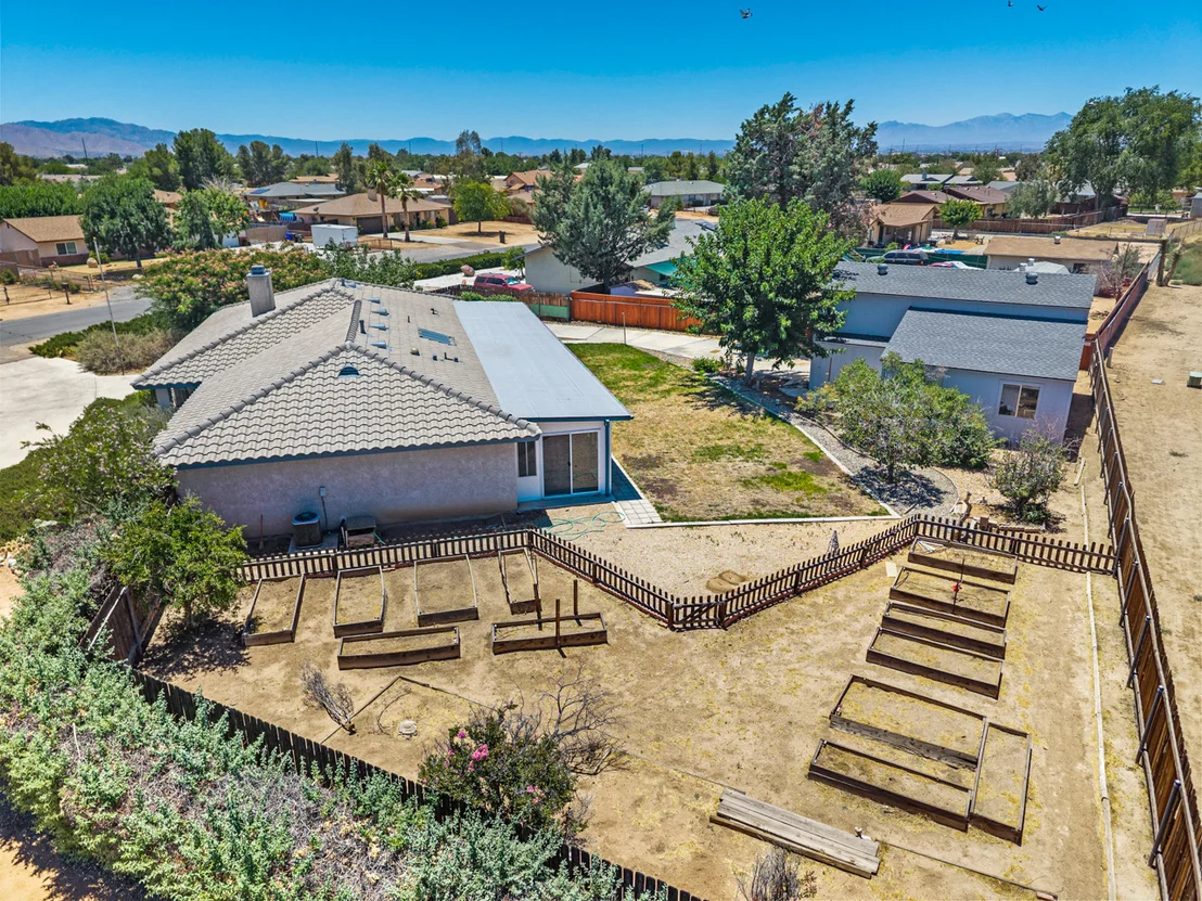 Photo of 12450 Algonquin Road