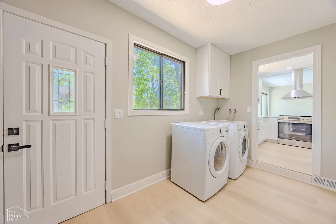 Photo of 742 Voyager Drive