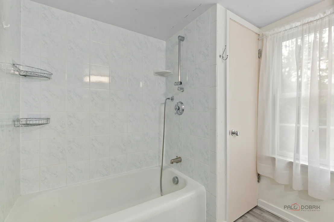 Photo of 214 Washington Circle
