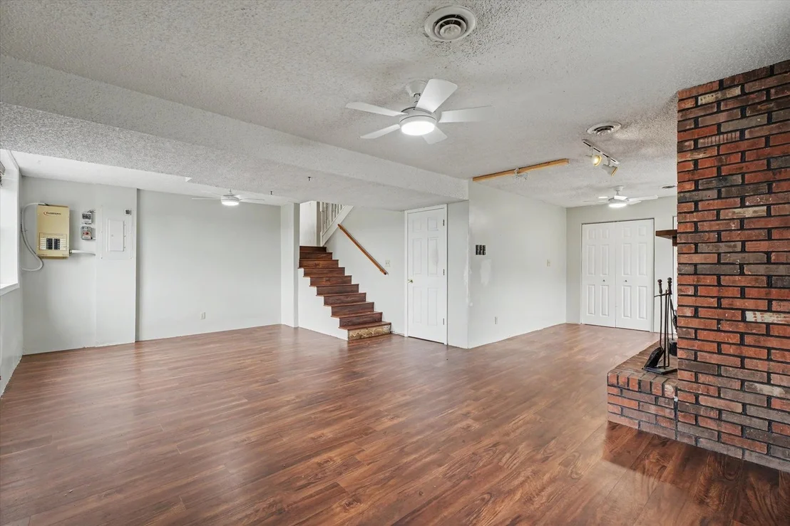 Photo of 2229 Jeffery Drive